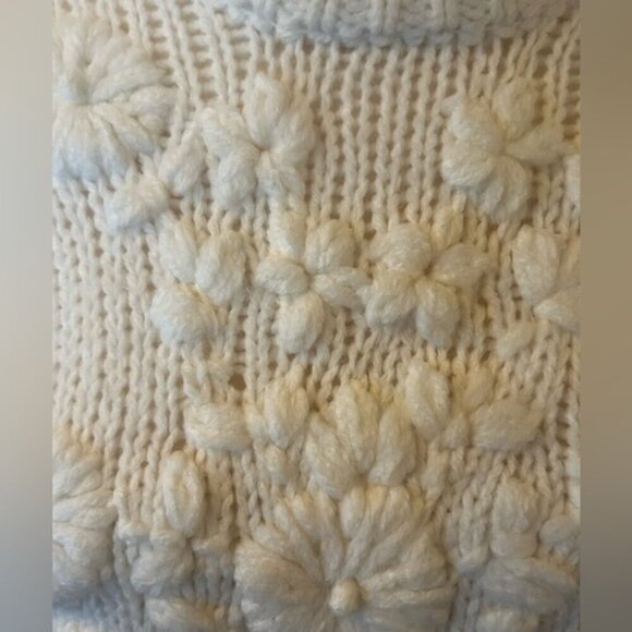 Zara Floral Embroidered Floral Embroidered Knit Sweater - Picture 4 of 13